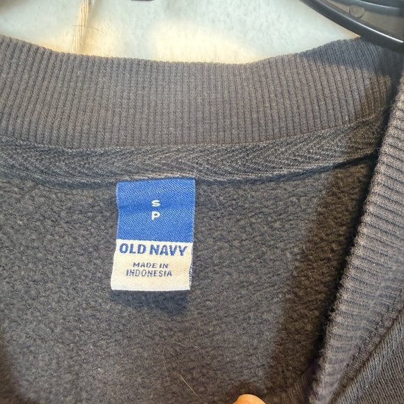 Old Navy Cropped Sweatshirt Womens Size Small Black 90s Crew Neck - Picture 3 of 7